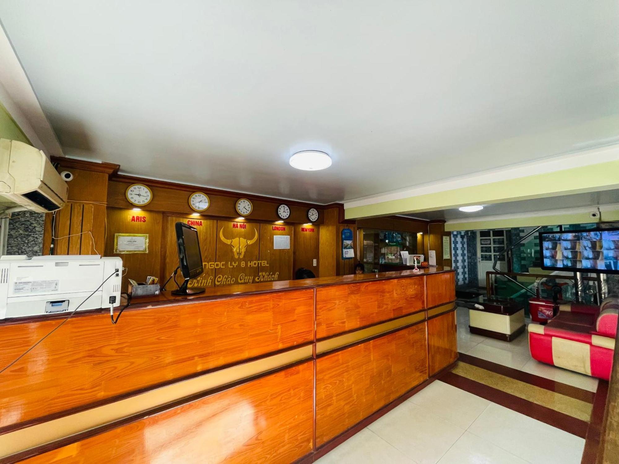 Khách Sạn Ngọc Ly 8 Thanh Hóa Exterior foto